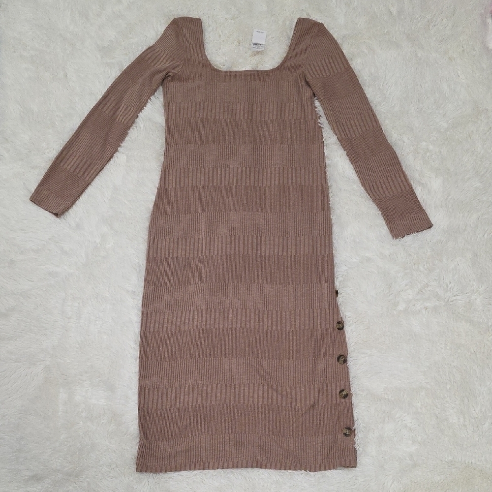 American Eagle Outfitters Brown Long Sleeve Dress. Size M. NWT
